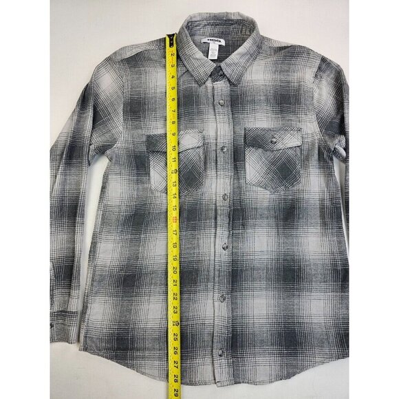 RSQ Size Small Mens Gray Checl Long Sleeve Cotton Blend Two Pocket Flannel Shirt - Picture 8 of 9
